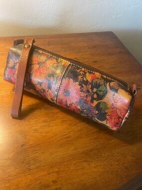 Patricia Nash Isla Floral Leather Wristlet Pen Case